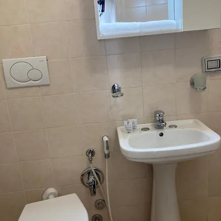 Simply Close To Tivoli * Marcellina